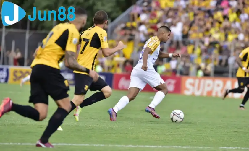 Guarani đang có phong độ ổn định hơn so với đội chủ nhà Sp. Luqueno