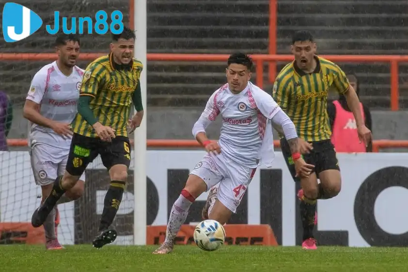 Argentinos Jrs được đánh giá cao hơn trong trận đấu này Argentinos Jrs được đánh giá cao hơn trong trận đấu này