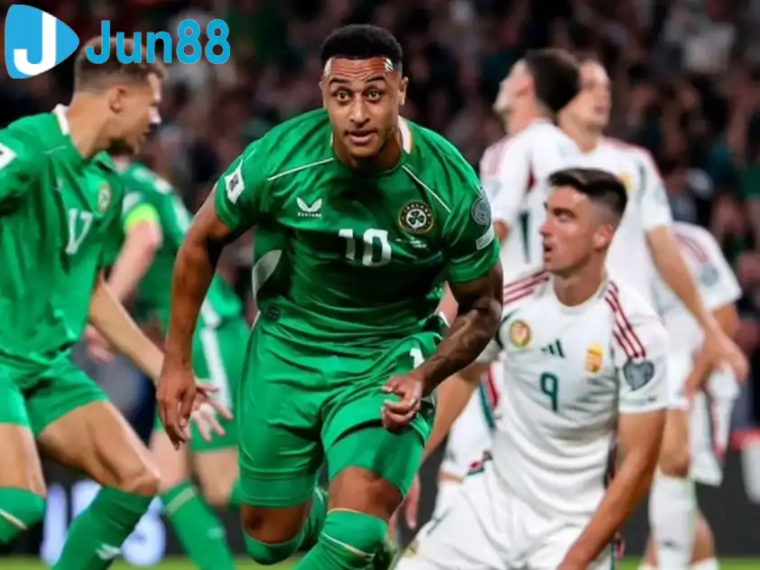 Ireland và Armenia đang không có quyền tự quyết số phận của mình ở bảng F (Ảnh: ESPN)