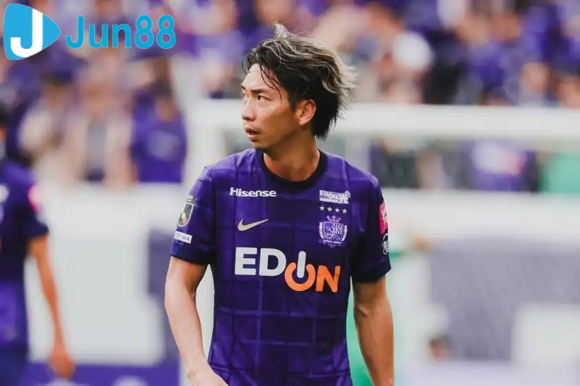 Sanfrecce Hiroshima được đánh giá cao hơn trong trận đấu này